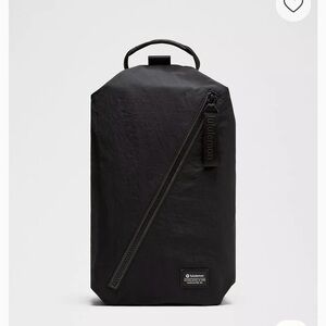 lululemon Fast Track Bag 2.0 9L